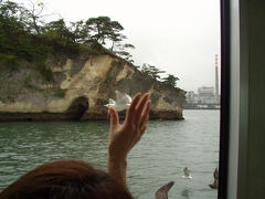 松島島巡り観光船で遊覧