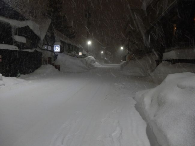 私達、雪あかりの路 1/3 も見てないよね<br />mie♪ちゃんも私も 雪あかりの路は何度も来てるので<br />特に後悔も問題もございませ～ん<br /><br />今宵は今宵で楽しんだし いんでないか～い♪<br />