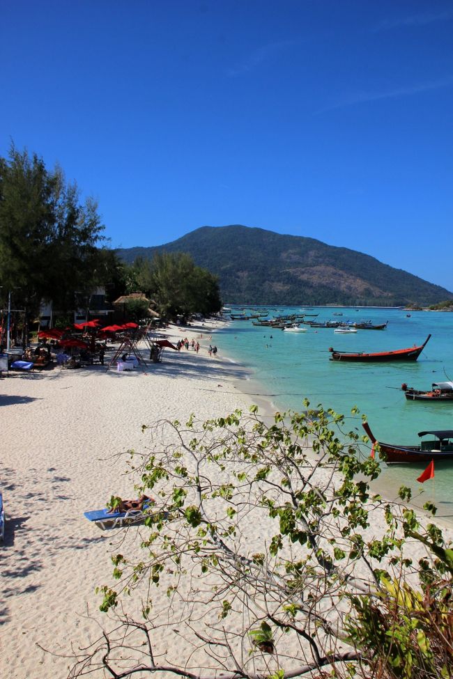 ☆Sunrise Beach View from View Point Rock @ Koh Lipe Thai