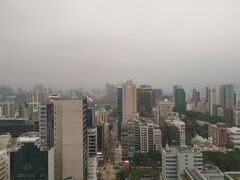 ホテルは佐敦にあるBP internationalに宿泊しました。部屋の画像はすみません、撮影し忘れていました…

部屋は思っていたよりは広かったです。25Fのうちの24Fだったので眺めは良かったです。口コミにあったエレベーターの遅さはあまり気になりませんでした。

場所もMTRの駅から近く便利でした。