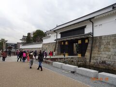 本日最後の観光 二条城です。
二条城も初めてです。