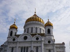 救世主ハリストス大聖堂。ロシアの教会内は基本撮影禁止のため、中の写真はなし。