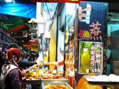 登打士街
小吃の店が並んでる