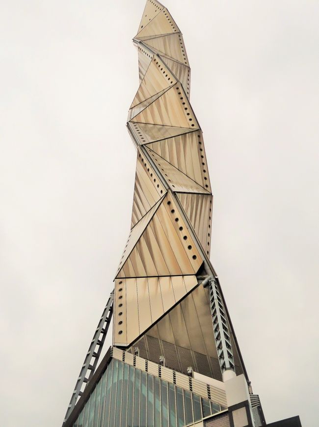 シンフォニーヒルズ モーツァルト像 記念品 芸術 美術品 かつしかシンフォニーヒルズを彩る美術品｜葛飾区公式サイト