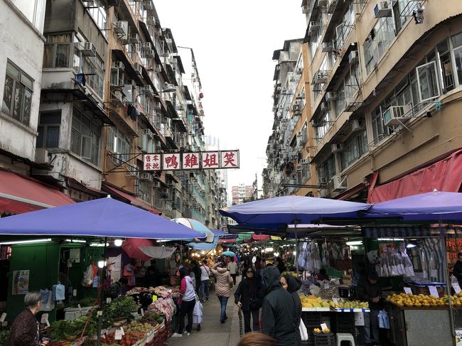 男人街へ～<br />…まだ、早かった<br />お店がない<br />生鮮市場のようなストリートはやってましたけど～