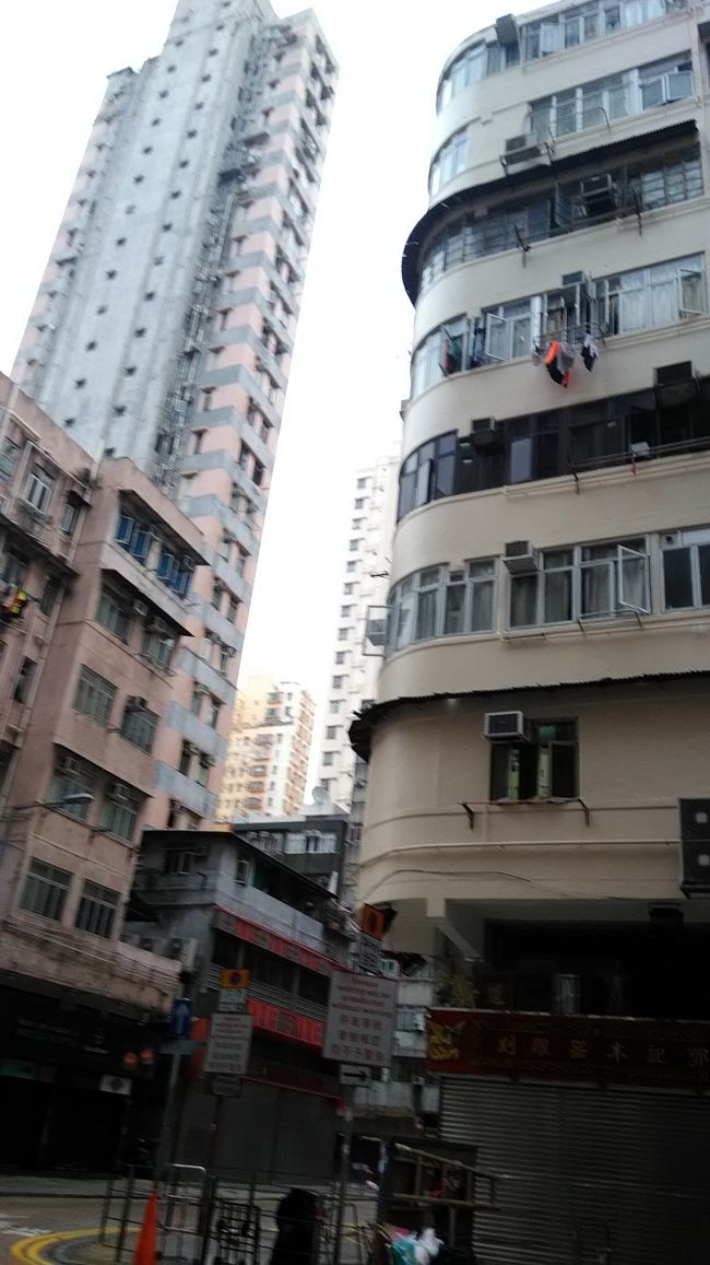 最終日<br />朝の散歩。コーヒーが飲みたくて、近くのマクドナルドへ。<br />一応コーヒーだけど、何か違うなあ。