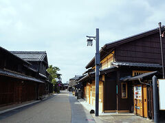 川原町はこのような通りです
小さなエリアですが風情ある街並み