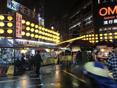 廟口夜市へ