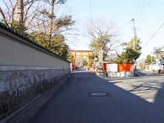 出町柳に戻って下鴨神社こと、賀茂御祖神社に向かいます。