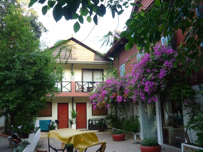 結局この写真に写っている2階の部屋あたりが、明るくて良さそうな気がする。