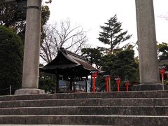 豊国神社まで歩きました