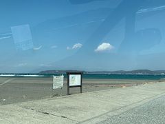 海上自衛隊のある沖ノ島海岸に行きましたが風が強すぎて車から降りることができませんでした
沖ノ島の散策がしたかったのに　残念