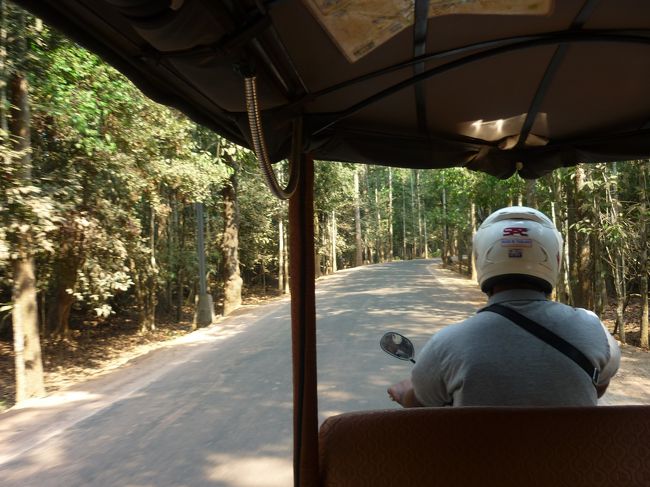 アンコールワットに近づいてきた。