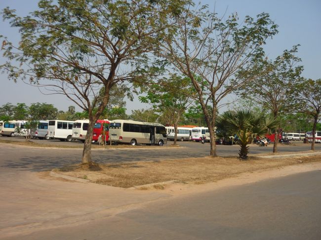 観光バスなどの駐車場。