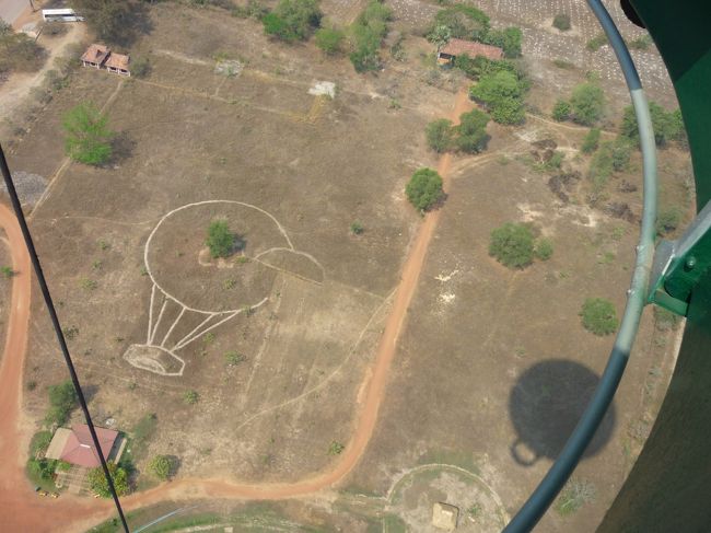 高所恐怖症なのでビビりながら写真を撮る。