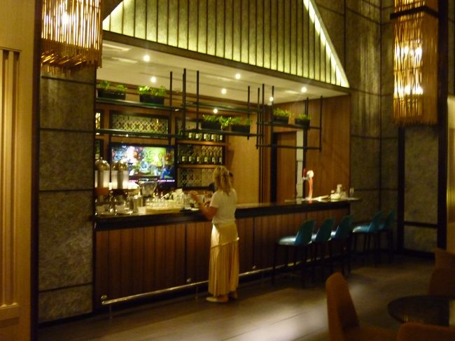 ちょうど夕食の時間。