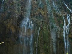 落差78ｍで園内最大のヴェリキ滝。一番の見どころ。