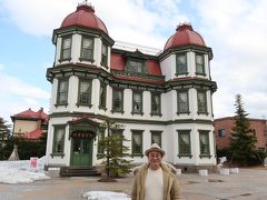 旧弘前市立図書館も素敵です。
足利の旧遺跡図書館も好きですが・・・

でも館内は意外と狭く、蔵書はどうしてたんだろう。
