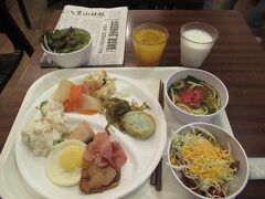 ３月１４日６時半。石垣島ホテルククルの朝食。今日も八重山そばやタコライス、ちゃんぷるーなどを今日も美味しく頂きました。
