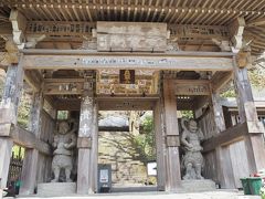 現存する九州最古の木造建築である大堂は国宝。
再現されたCGの色鮮やかな大堂は（飾ってあった）本当に華やか。
http://www.pref.oita.jp/site/rekishihakubutsukan/