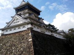 どーん！小倉城です。