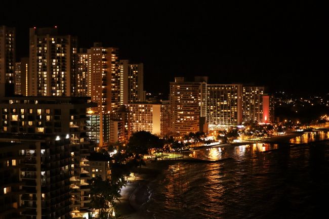 ハワイの美しい夜景 ハワイの美しい夜景 ハワイの美しい夜景 きらめく街の明かりは