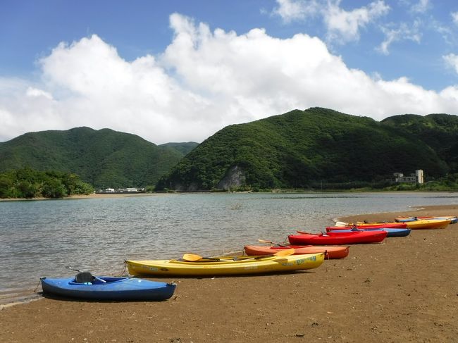 みんなが乗ってきたカヤックです。