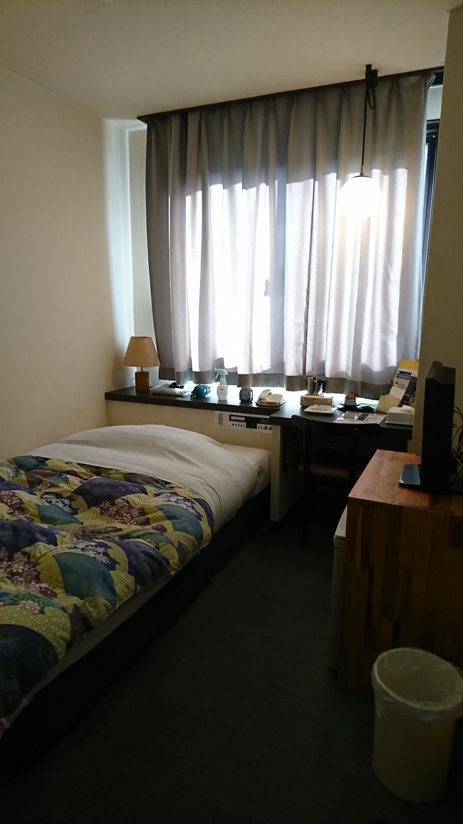 今日は奄美ポートタワーホテルに宿泊するので、オプショナルツアーの送迎は、ポートタワーホテルまで送ってもらいました。チェックインし、先に大浴場でお風呂に入りました。