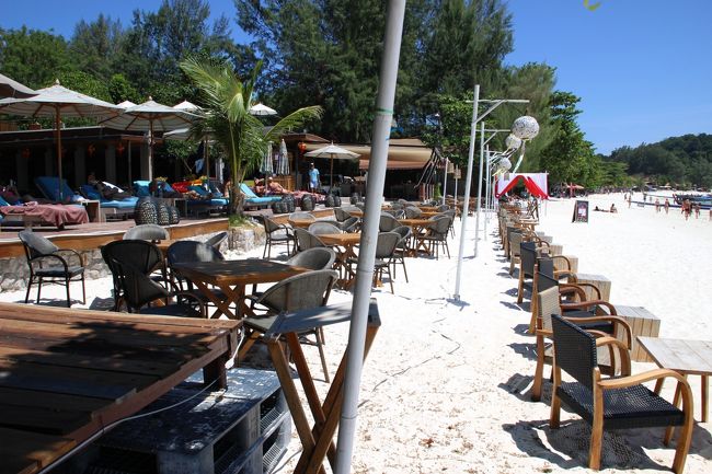 ☆Akira Lipe Resort , Pattaya Beach @ Koh Lipe Thai<br /><br />5年前にオープンしたAkira Lipe Resort。<br /><br />http://www.akiralipe.com/