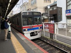 京成八幡駅