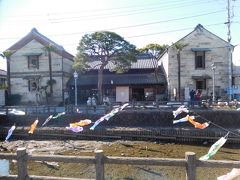 銀行や麻問屋を営んでいた横山家の建物。