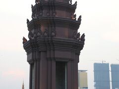 独立記念塔