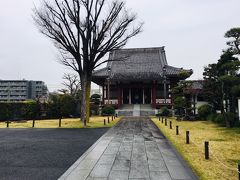 続いては「成仏寺」。
正覚山法雨院といい、浄土宗のお寺です。