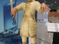 空港内で神様がお出迎え

猿神ハヌマーン