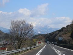 名神高速道路を東へ～伊吹山がキレイに見えて、順調に進みます・・