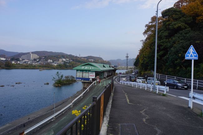 犬山遊園駅に到着して、うかいも行われる木曽川沿いの道へ。