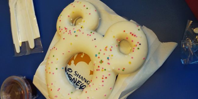 ３日目／５日間 ミニーのドーナツも購入。