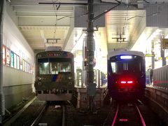 静岡鉄道新静岡駅

左は長年の顔だった1000系
右が新車のＡ3000系
1000系は2024年までにＡ3000系に全て置き換え予定