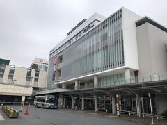 練馬駅北口ロータリーには主婦の味方ライフがあります。