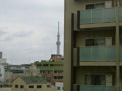 会社から東京スカイツリーが見えます。
以前、会社からスカイツリーの建設工程を見ることが出来ました。