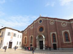 ミラノ旅行2日目の午後はこの旅最大の目的でもある、レオナルド・ダ・ヴィンチの最後の晩餐を観にサンタ・マリア・デッレ・グラツィエ教会へ。