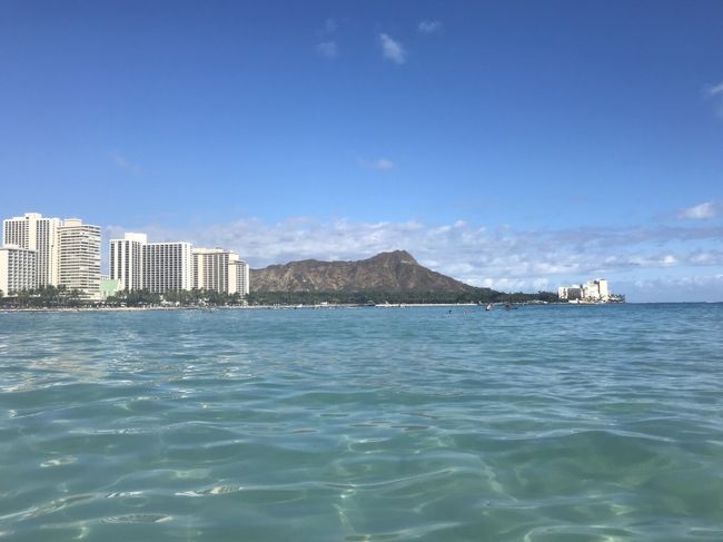 フレンチトーストの後は少し海で遊びました?