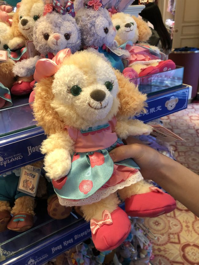 次のグリをどうしようか<br />考えながらショップを物色中<br /><br />クッキーちゃん欲しい<br />香港にしかないからね