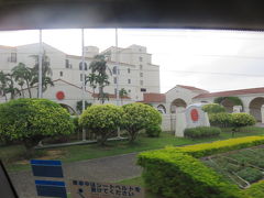 那覇空港から１時間２０分ほどで読谷村のホテル日航アリビラに着きました。