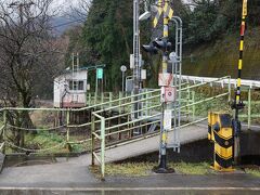 柿ヶ島駅で降りてから、
ここまで人に会っていないが、
ここで選挙カーの音が聞こえてきた。