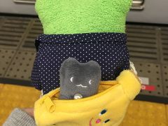 お仕事が終わってダッシュでなんば駅へ。
この時期本当に忙しくて、会社を出るギリギリまで伝票を発行していたのです。
何とか間に合って良かった。