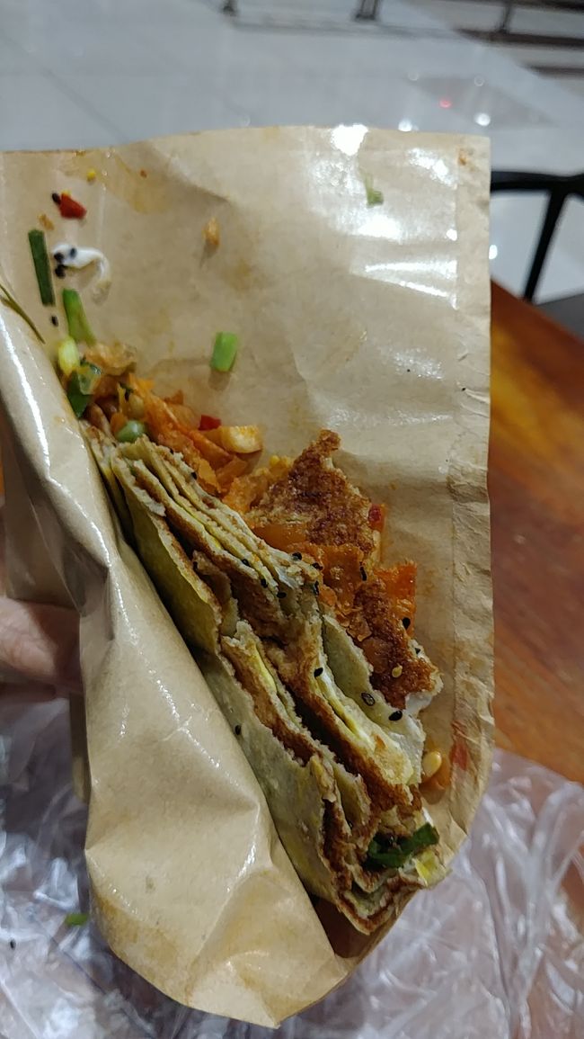 これが美味かった<br />ビール含めて200円チョット<br />めちゃ安