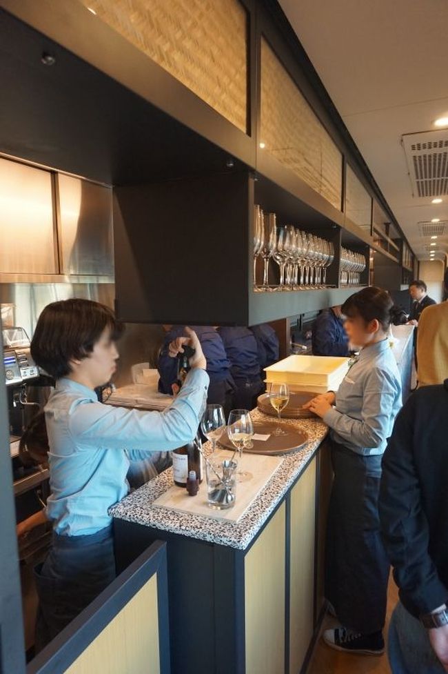 開店 走るカジュアルレストラン The Rail Kitchen Chikugo に乗る 博多 福岡県 の旅行記 ブログ By ちゃんさん フォートラベル 開店 走るカジュアルレストラン The Rail Kitchen Chikugo に乗る 博多 福岡県 の旅行記 ブログ By ちゃんさん フォートラベル