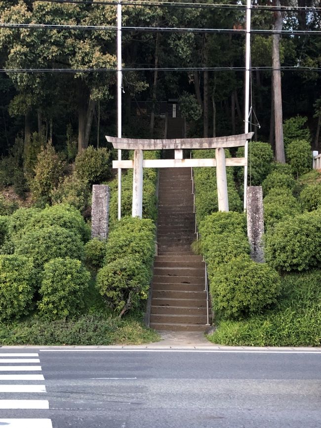 小牧山稲荷神社の鳥居。
