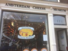 ホテルに荷物を置いたら街中へ！チーズ博物館という場所に来ました。